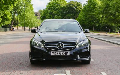 Moet ik een privéchauffeur een fooi geven?